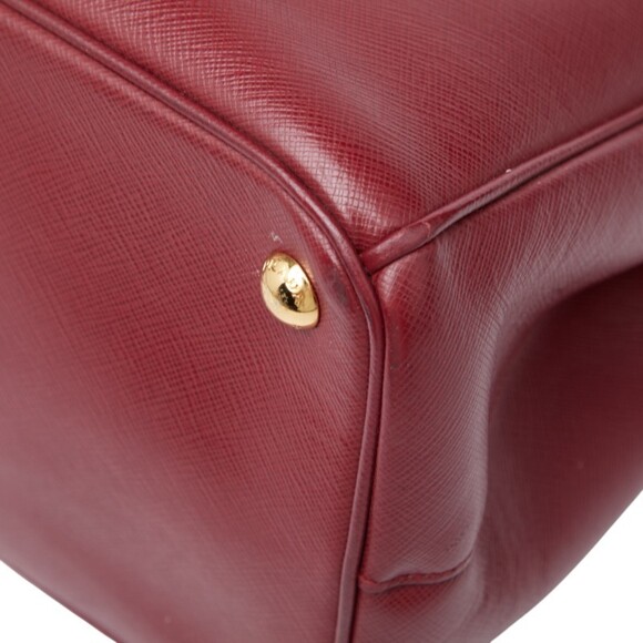 PRADA Red Leather Saffiano Shoulder Bag - Picture 4 of 16